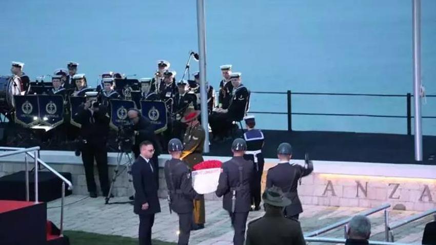 Anzaklar, Gelibolu Yarımadası'nda Ayin yaptı! Çanakkale'de hayatını kaybedenler anıldı