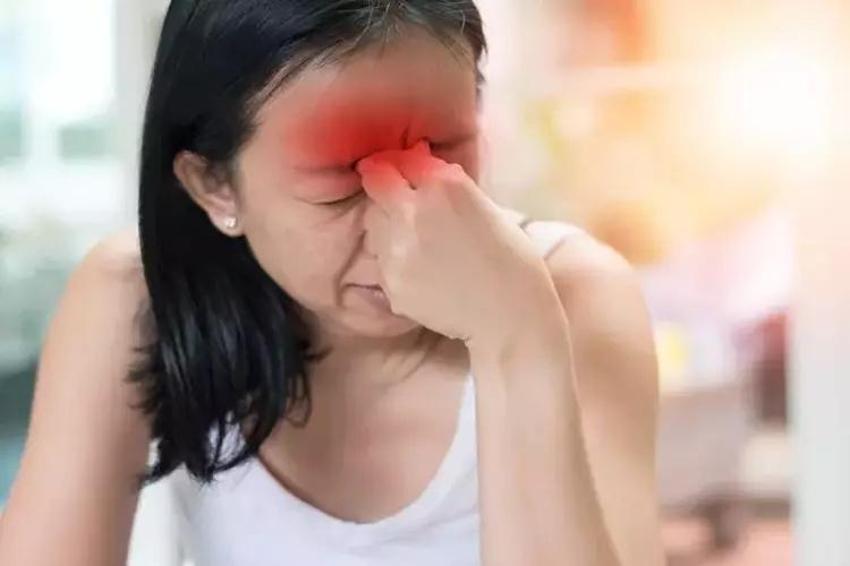 Gerçeği uyanınca öğrendi! Enfeksiyon sandılar ancak nadir görülen bir hastalık çıktı, doktolar önce gözünü kesti!