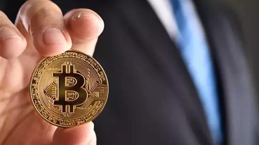 Kripto paralarda neler olacağını uzman isim uyardı! Bitcoin madenciliği için kritik tarih verildi...