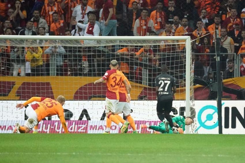 Galatasaray'ı şampiyon yapıp gidecekler! Torreira, Zaha, Ziyech derken 4 yıldızın birden defteri kapandı