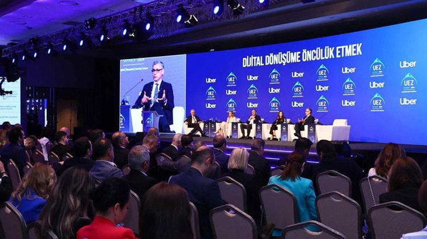 Yapay zekada gelişme var! Trafikte araçları verimli hale getirecek