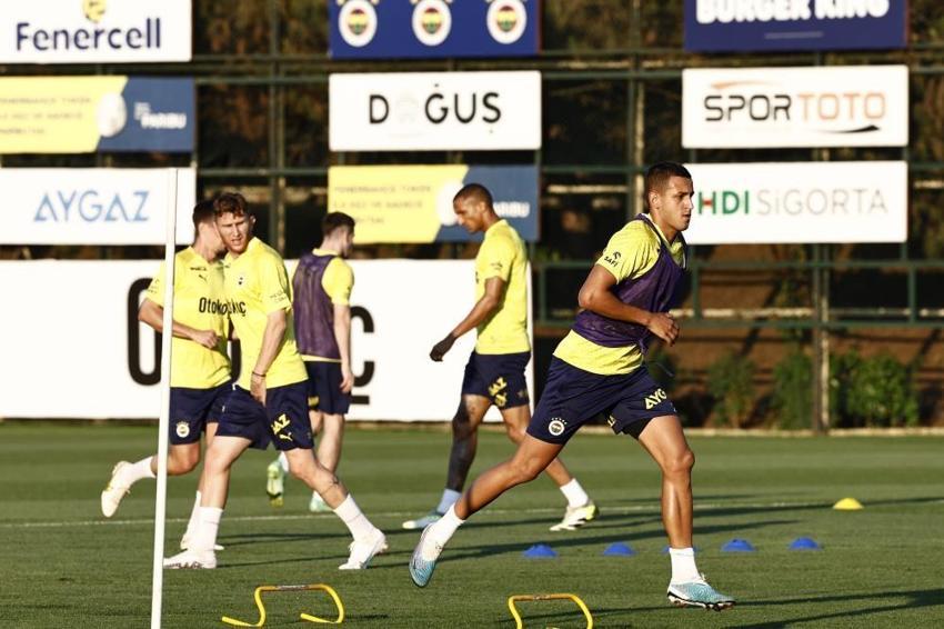 Fenerbahçe'de Beşiktaş derbisi öncesi alarm! İsmail Kartal'dan 'kafanızdan silin' talimatı