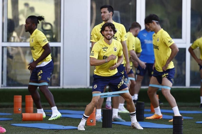 Fenerbahçe'de Beşiktaş derbisi öncesi alarm! İsmail Kartal'dan 'kafanızdan silin' talimatı