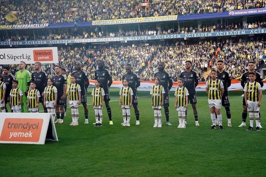 Fenerbahçe Beşiktaş derbisi 3 gol ve kırmızı kart vardı! 2-1