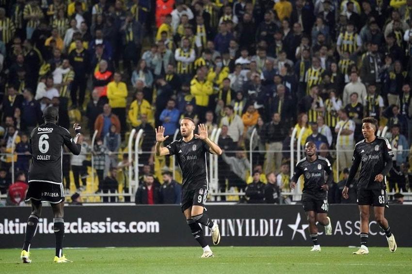Fenerbahçe Beşiktaş derbisi 3 gol ve kırmızı kart vardı! 2-1