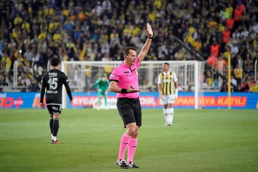 Fenerbahçe Beşiktaş derbisi 3 gol ve kırmızı kart vardı! 2-1