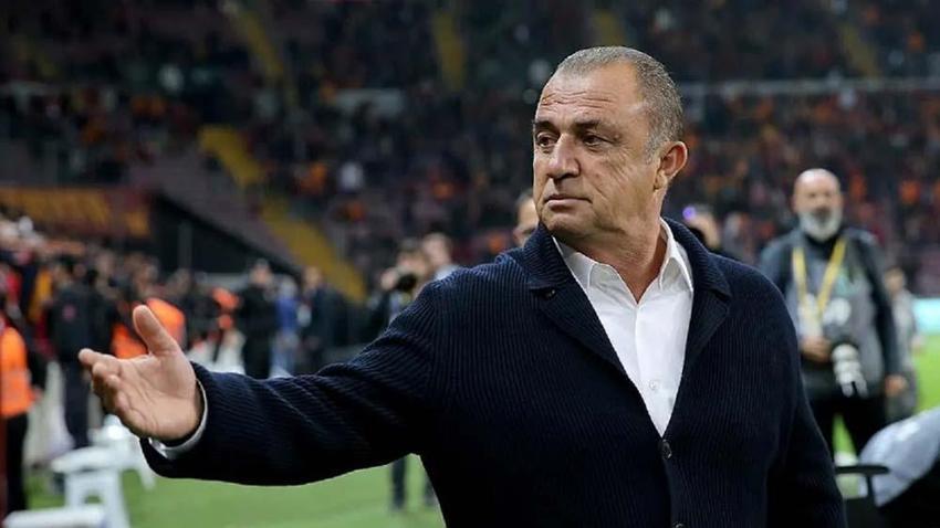 Fatih Terim'e olay tepki! Çılgına döndü, telefonu fırlattı