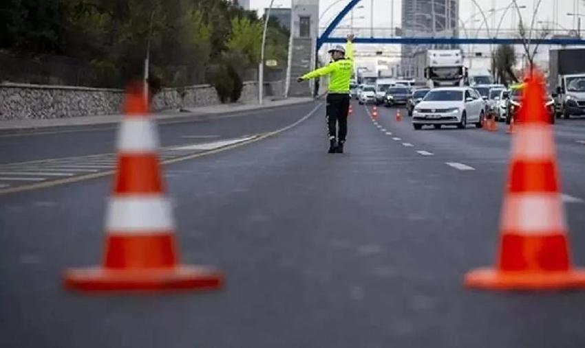 1 Mayıs'ta hangi yollar trafiğe kapalı olacak? 1 Mayıs İşçi Bayramı'nda kapalı yollar ve alternatif güzergahlar hangileri?