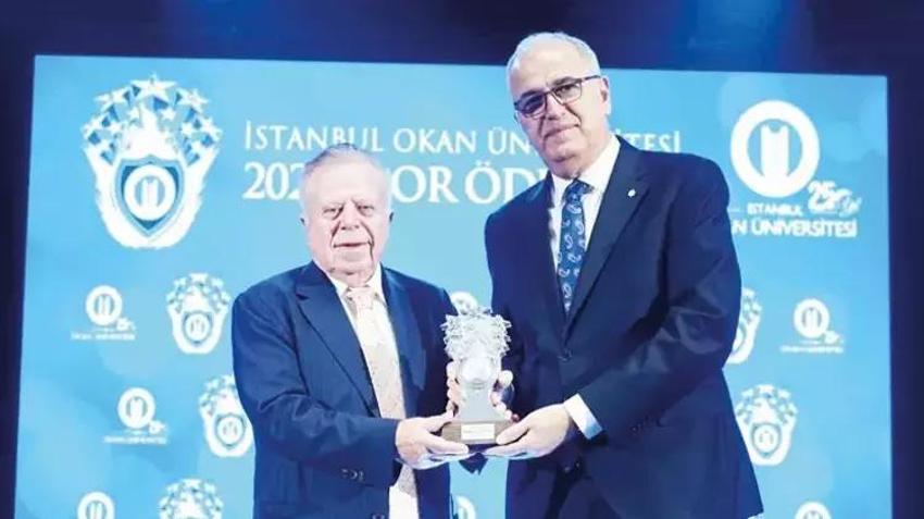 Uğur Akkuş, Florida’da Trump’ın davetine katıldı!