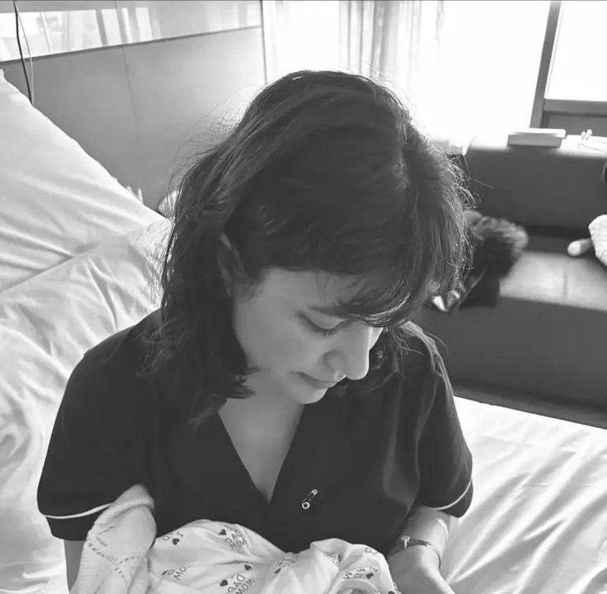 Erken doğmuştu, ilk paylaşım geldi! Gonca Vuslateri: 'Hoş geldin Asya Mone'