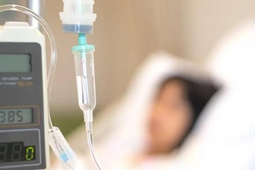Kanserin ilk belirtisi dizlerde kendini gösteriyor: Eğer dizinizde bu hareket varsa...