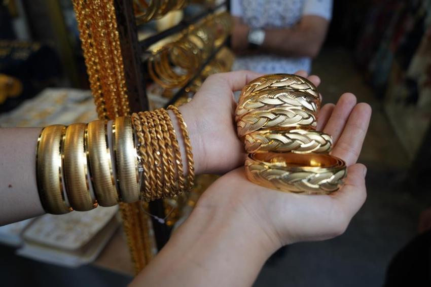 FED açıklaması sonrası altında düşüş devam ediyor