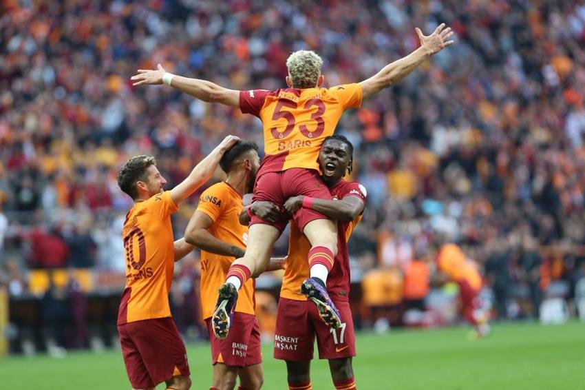 Galatasaray-Sivasspor maçında gol yağmuru: 6-1
