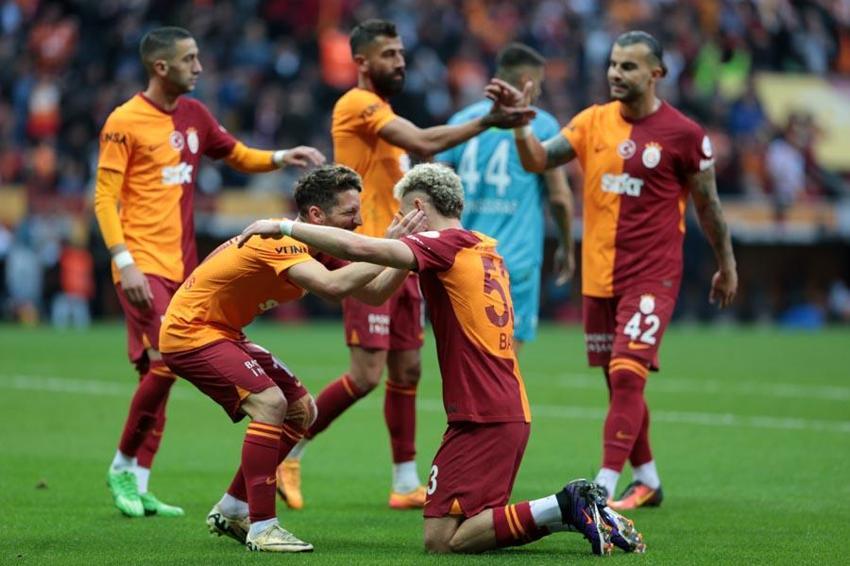 Galatasaray-Sivasspor maçında gol yağmuru: 6-1