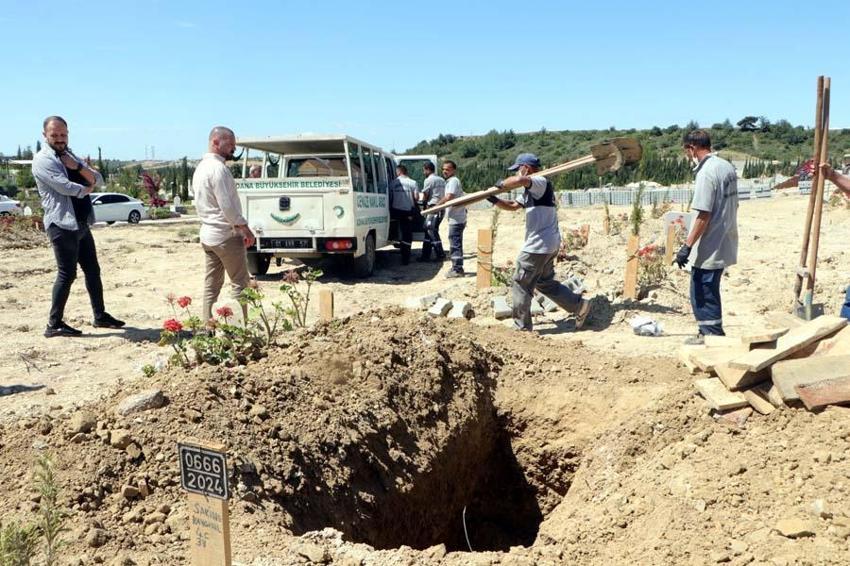 ABD'de ölü bulunan fenomen ile ilgili flaş gelişme! Mezardan çıkarıldı