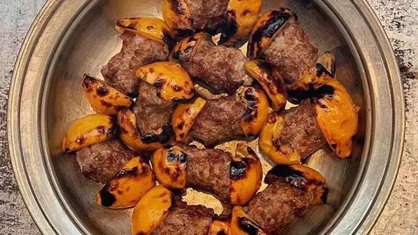 Meyvesi Çin'den, kebabı Antep'ten geliyor! Lezzetini Osmanlı saraylarından alıyor: Faydaları saymakla bitmiyor