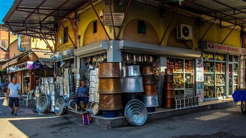 Adana'da yüzyıllardır devam eden gelenek: Ciğer kebabıyla kahvaltı 