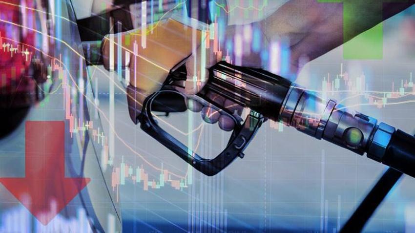 Araba sahipleri dikkat! Benzine indirim geliyor, bu gece başlıyor 
