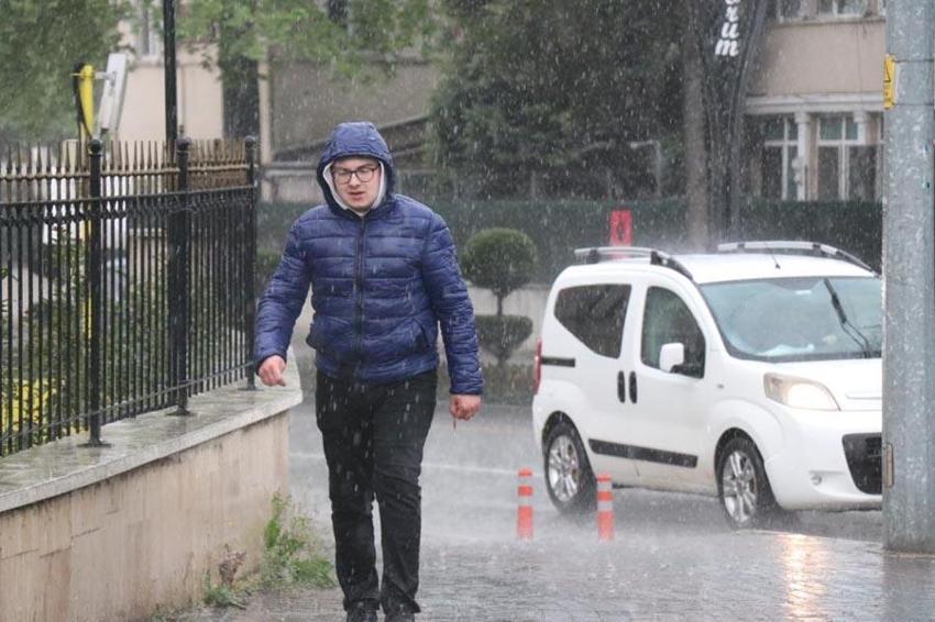 Sağanak yağış ve toz taşınımı uyarısı! Meteoroloji ve valilikten peş peşe uyarılar geldi