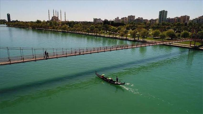 Burası Venedik değil Adana! 