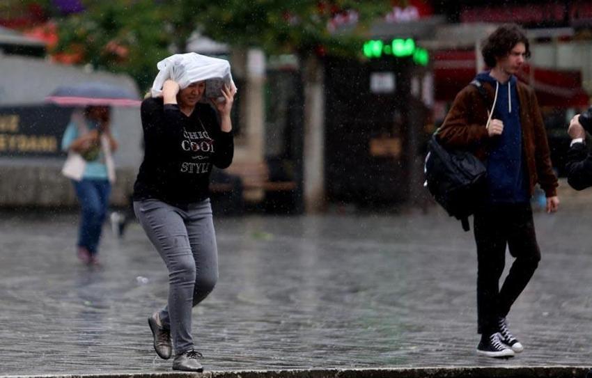 Sağanak ve fırtına uyarısı geldi! AKOM ve Meteoroloji açıkladı: Kuvvetli olacak