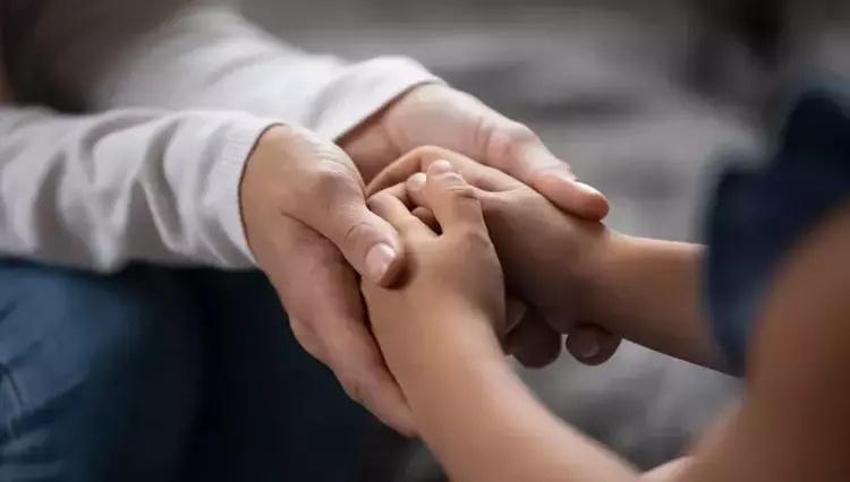 Ölmüş anneye duygusal Anneler Günü mesajları 2025! Vefat eden anneye duygusal Anneler Günü sözleri