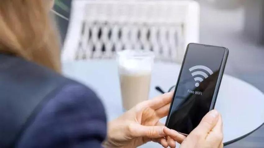 Evdeki Wi-fi az çekiyorsa bu tüyoyu kullanın; düşük internet hızı her odada 10 kat artıyor