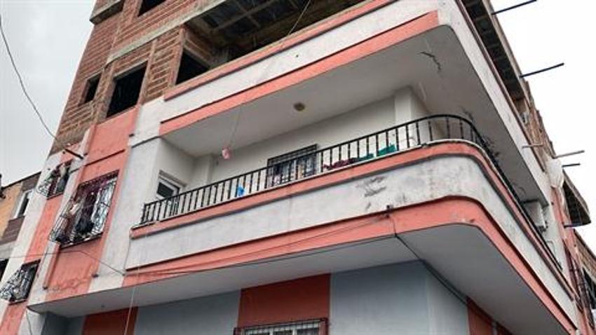 Eşi ve annesini öldüren sanığa, akıl hastalarına özgü güvenlik tedbirlerine göre cezalandırılacak