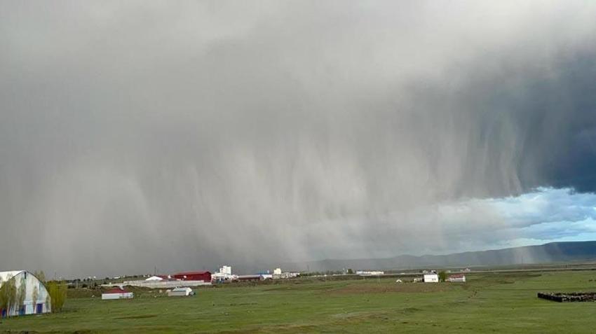 Meteoroloji'den gök gürültülü sağanak yağış ve fırtına uyarısı geldi!