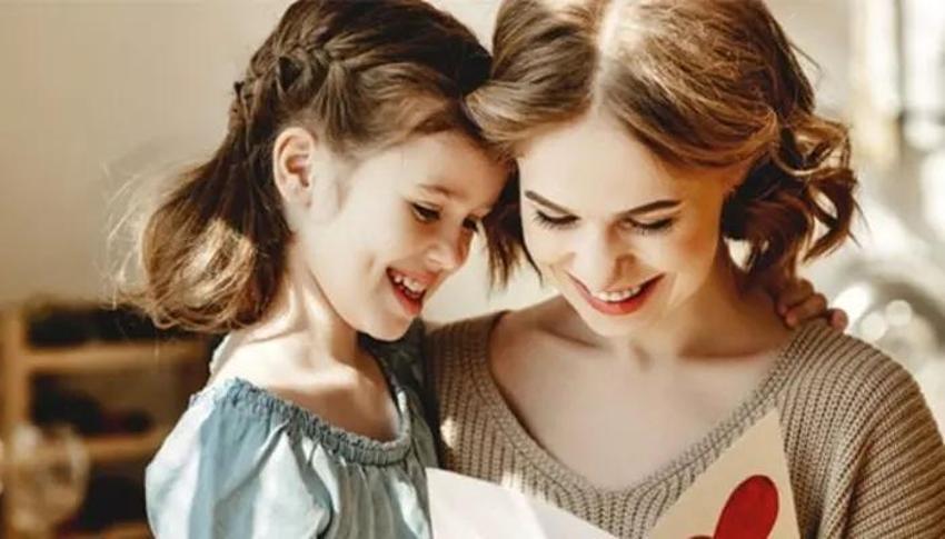 Yeni anne olacak eşlere anneler günü mesajları 2024! Anne adaylarına duygusal anneler günü sözleri