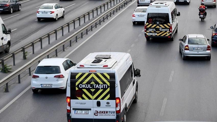 Kamuda yeni dönem: Memurlara personel servisi kaldırıldı mı? Kamuda personel servisi kalktı mı? Memurlara ulaşım kartı geliyor mu?