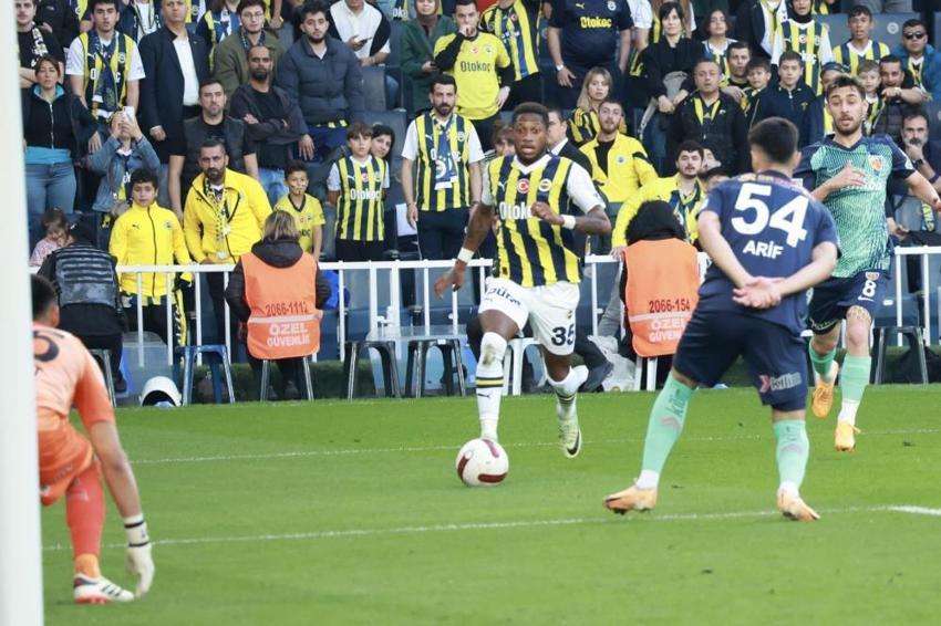 İsmail Kartal'a güle güle! Tribünlere şov yaptı, istifa edeceği maç belli oldu