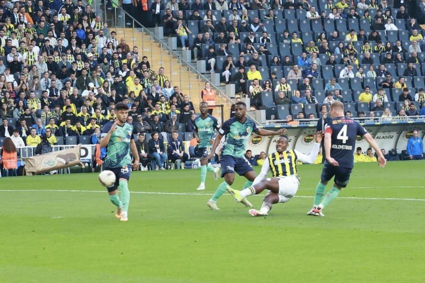 İsmail Kartal'a güle güle! Tribünlere şov yaptı, istifa edeceği maç belli oldu