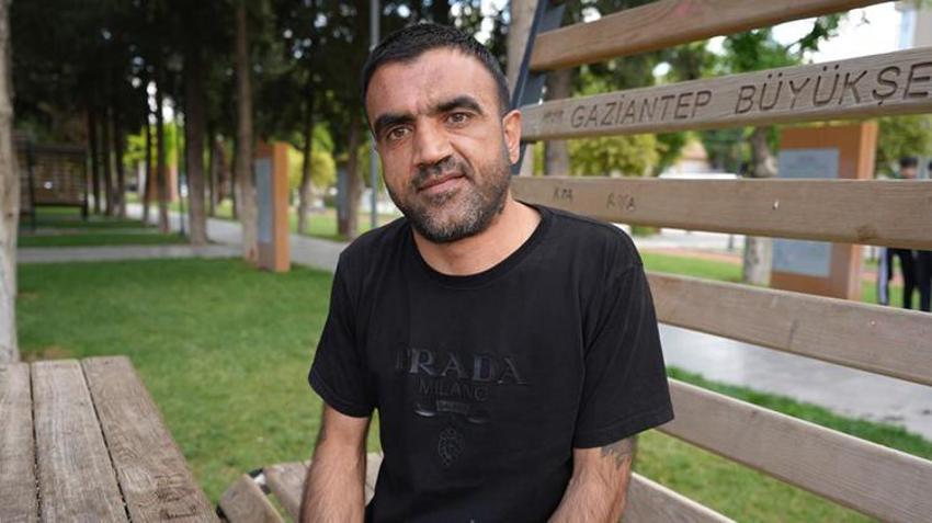 Tavuk karası hastalığı hayatını kararttı: Gündüz az görüyor, gece hiç görmüyor
