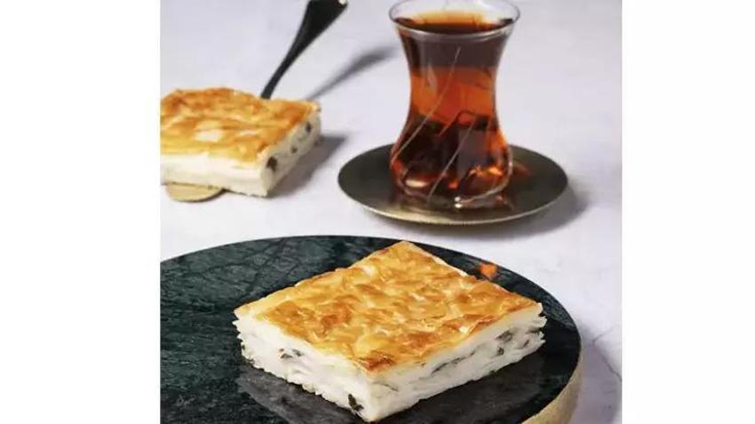 Adana mutfağında yeni soluk: Bunu bir kere yiyen bir daha vazgeçemedi! Su böreğini deneyen herkes çok sevdi