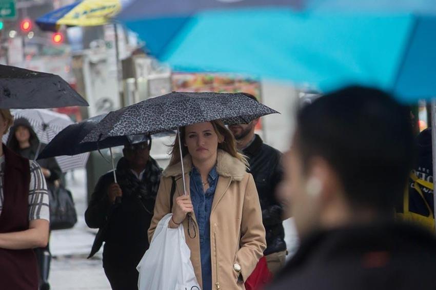 Karla karışık yağmur ve kuvvetli sağanaklar geri dönüyor! Meteoroloji'den toz aşımı ve su baskınları uyarısı geldi