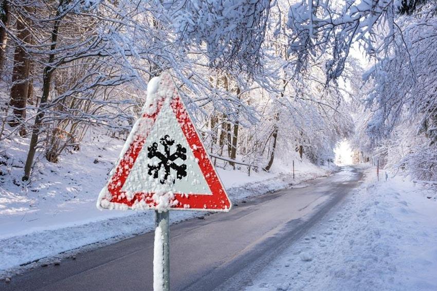 Karla karışık yağmur ve kuvvetli sağanaklar geri dönüyor! Meteoroloji'den toz aşımı ve su baskınları uyarısı geldi