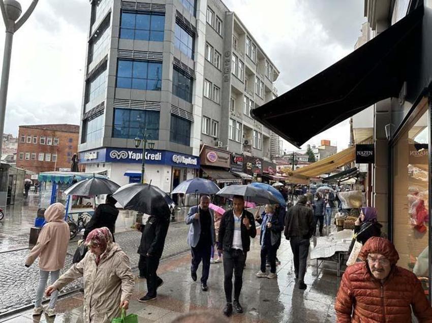 Kar ve sağanak geri geliyor! Meteoroloji yeni hava durumu haritasını yayımladı! İstanbul, Ankara ve İzmir'i vuracak