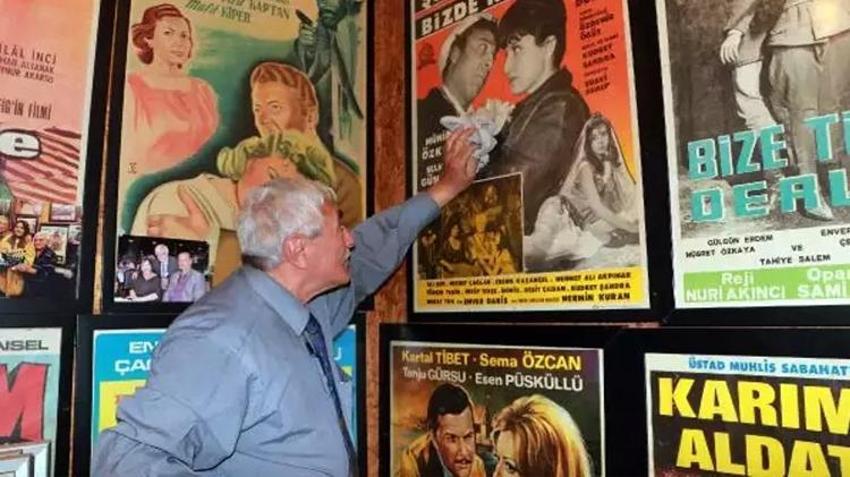 Adana'da müzeye çevirdiği evinde Yeşilçam'ı yaşatıyor