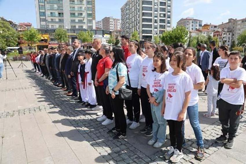 Milli mücadele ruhu 105 yılında: 19 Mayıs Atatürk'ü Anma, Gençlik ve Spor Bayramı kutlanıyor...