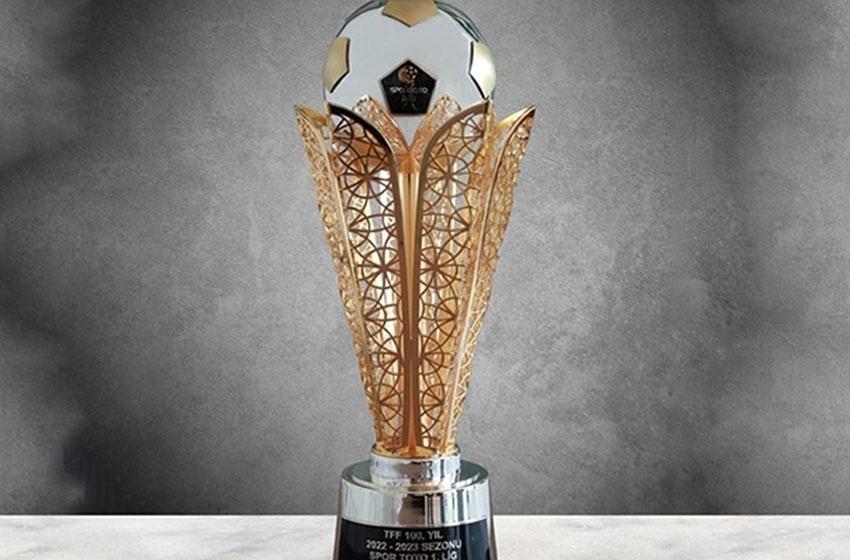 Şampiyonluk kupasıyla Süper Kupa aynı anda mı verilecek? Galatasaray Süper Lig şampiyonluk kupasını Süper Kupayla mı alacak?