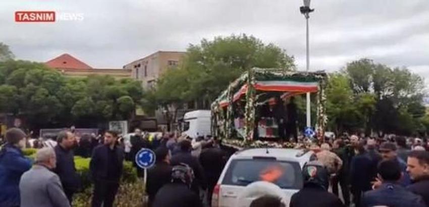 Dünyanın gözü Tahran'da... Cumhurbaşkanı Reisi için cenaze töreni düzenleniyor