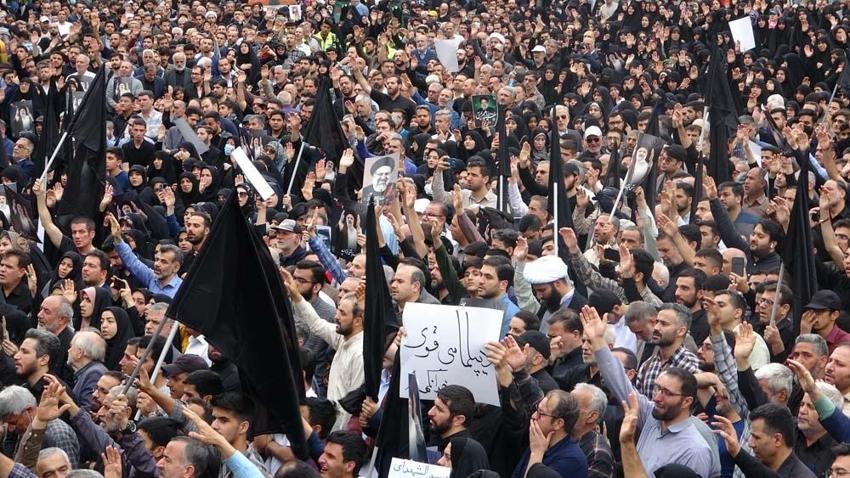 Reisi için Tahran'da cenaze töreni! Dikkat çeken detaylar ortaya çıktı