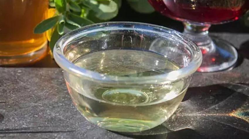 Kıyafetleri 1 kapakla mis gibi kokutan tüyo; Ev hanımlarının gizli sırrı çamaşırda ne leke bırakıyor ne koku