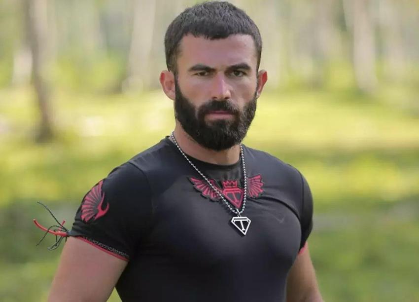 Survivor Turabi’den dikkat çeken paylaşım: Acun Ilıcalı'nın ismini yazdığımdan beri gün yüzü göremedim!