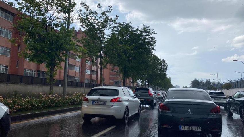 Hafta sonu hava durumu nasıl olacak? Meteoroloji'den gök gürültülü sağanak yağış uyarısı geldi