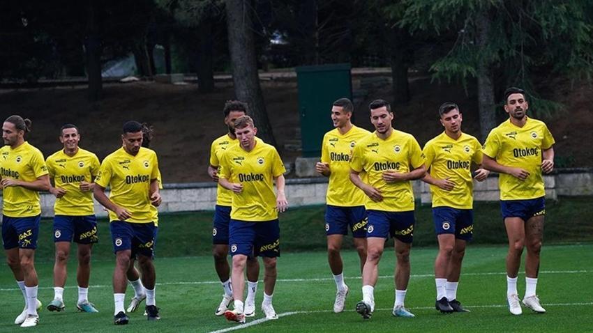 Fenerbahçe en son ne zaman şampiyon oldu? Sarı lacivertliler kaç senedir şampiyon olamıyor? Fenerbahçe'nin son şampiyonluğu hangi yıl?