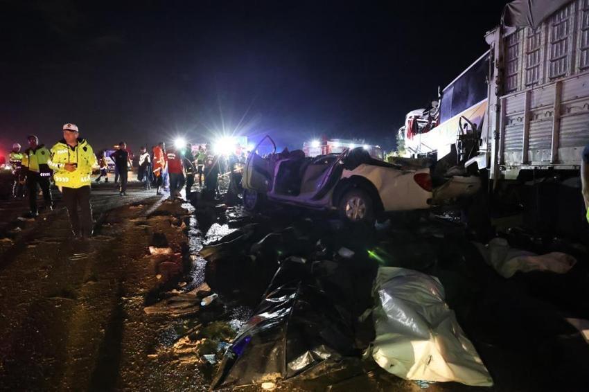 Katliam gibi kazada yolcu otobüsünün şoförü tedavi sonrası gözaltına alındı