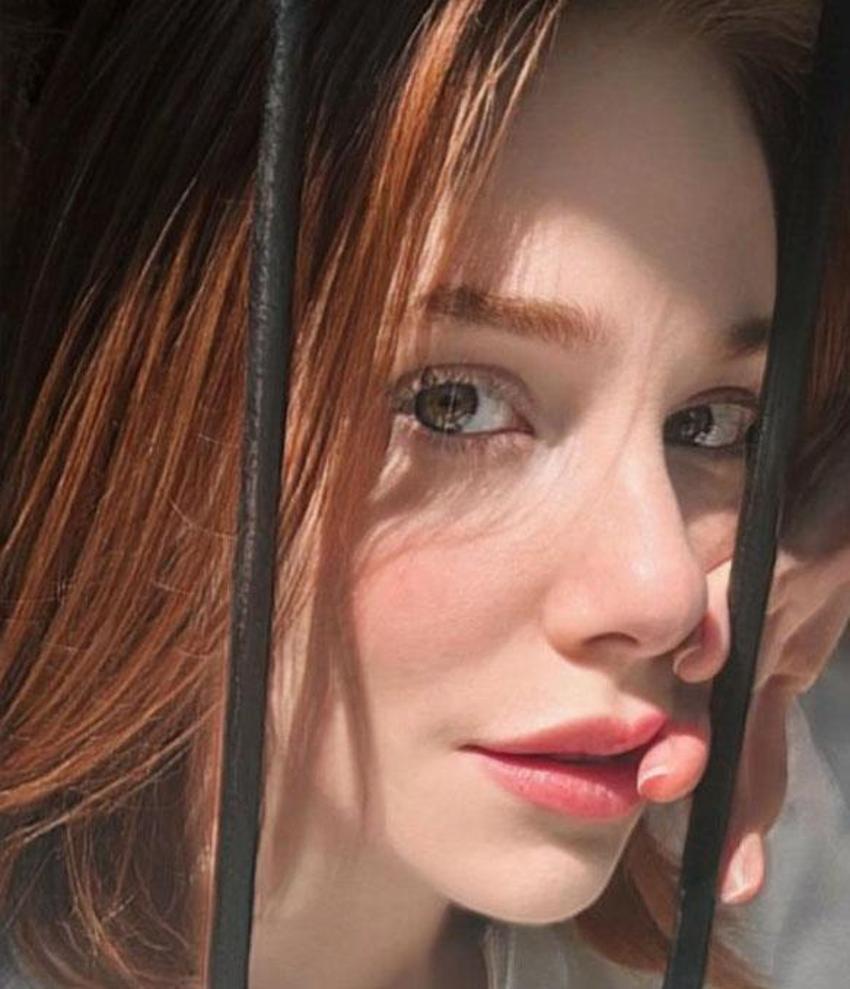 Elçin Sangu Gamer oldu! ‘'Nereye kayboldun' diyorlar, oyun oynuyorum’