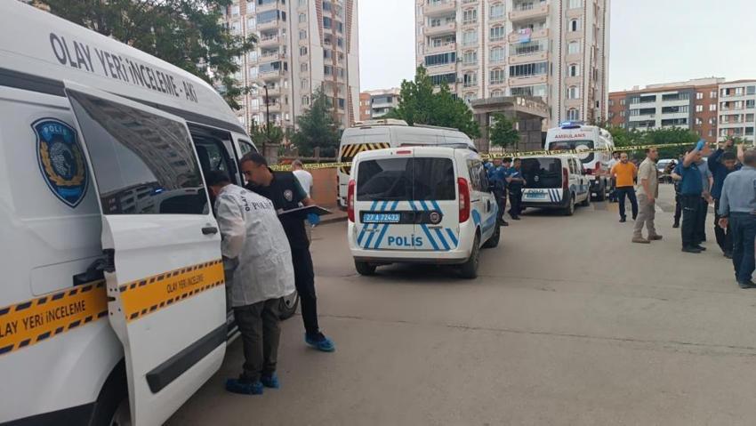 Servis şoförünü böyle öldürdü! Silahlı saldırı saniye saniye kamerada